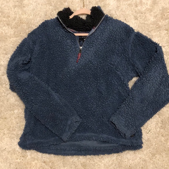 Southern marsh fluffy hoodie! - Picture 1 of 3